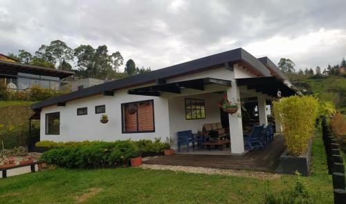 Finca En Rionegro - Cerca Al Aeropuerto