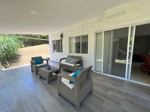 Moderna Caba�a En Ruitoque Condominio