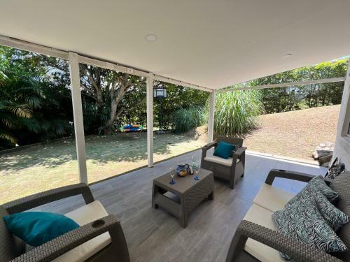 Moderna Caba�a En Ruitoque Condominio