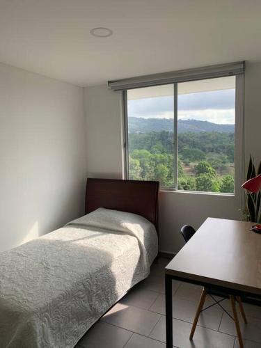 Apartamento Nuevo. Vista A Monta�as