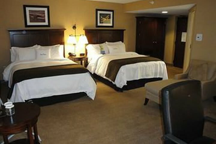 Hotel Doubletree By Hilton Cincinnati Airport