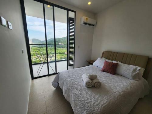 Sunset Ocean View Apartment