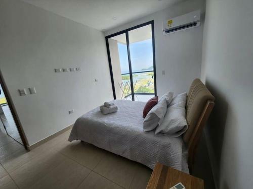 Sunset Ocean View Apartment
