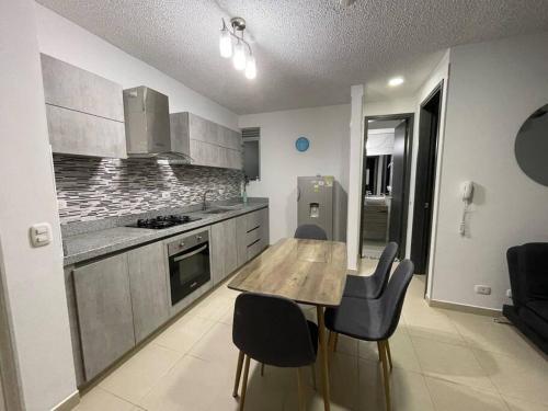 Apartamento 70 Metros De Confort Con Wifi Y Aire A.