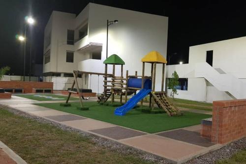 Apartamento 70 Metros De Confort Con Wifi Y Aire A.