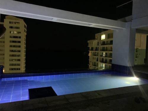 Apartamento Pareja Rodadero Sur - Edificio Rw Tower - Piscina