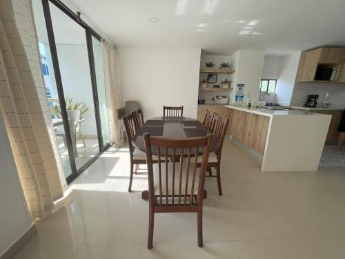 Apartamento Hermoso Duplex Cerca A Playa, Rodadero Hasta 10