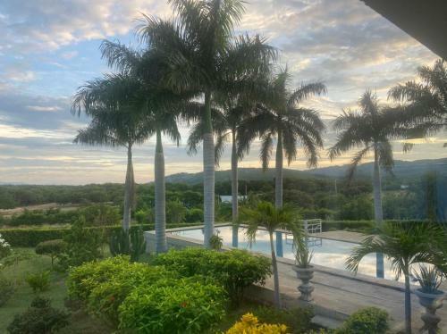 Lujosa Villa Con Piscina