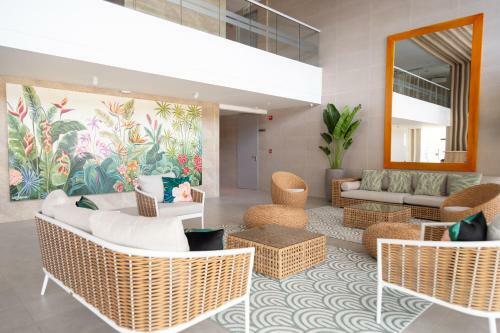 Apartamento Beachside Bliss: Salguero Suites