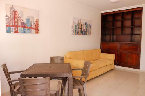 Casa Acogedora En Rodadero Sur