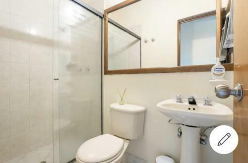 Bed & Breakfast Private Room At Medell�n's Coolest Location