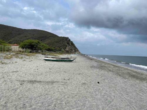 Hermoso Apartamento Con Vista Al Mar Con Piscina