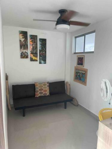 Hermoso Apartamento Con Vista Al Mar Con Piscina
