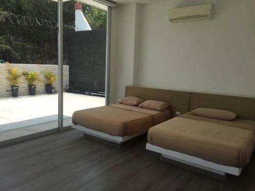 Lujosa Casa De Verano, El Pe�on