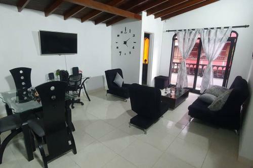 Amplio Y Comodo Apartamento En Envigado