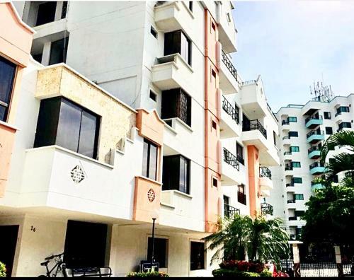 Apartamento En El Rodadero, Muy Bien Ubicado