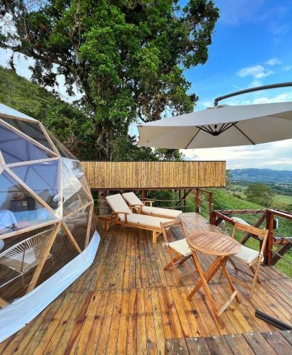 Maca Glamping