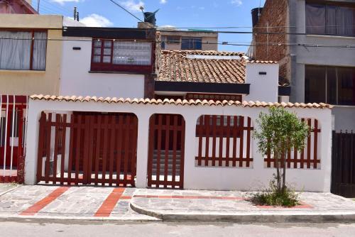 Apartamento Ue Home 102