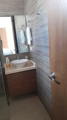 Hermosa Casa En Curit�