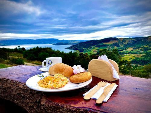 Bed & Breakfast El Roble. Laguna De Tota