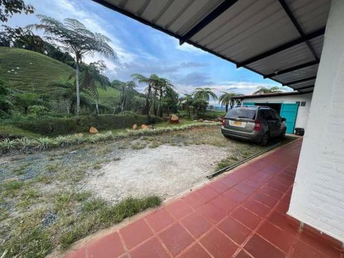 Finca Aguadalupe, Lago Calima