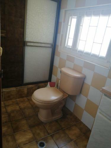 Hostal Chalet Los Pinos