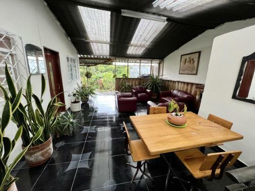 Tucan Hostal