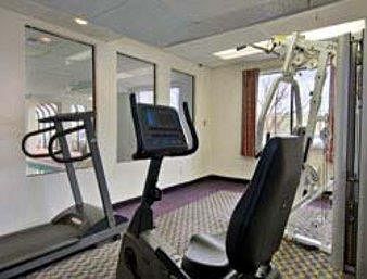 Hotel Super 8 Garland North Dallas