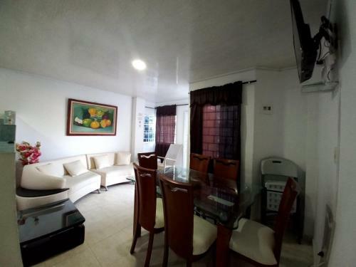 Apartamentos Liz Maria