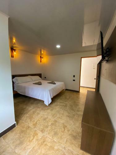 Hotel Hoster�a El Sendero - Cocorn�