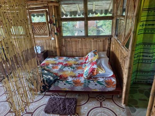 Bed & Breakfast Caba�a Luzmi Cocorn�