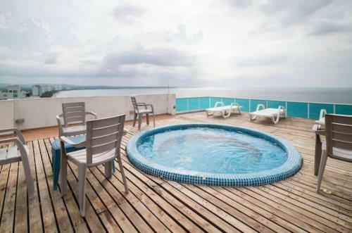 Apartamento En Cove�as Con Excelentes Comodidades.