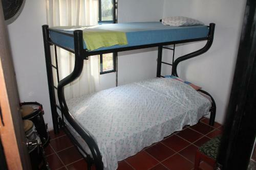 Caba�a Campestre De Con Piscina, Cocina, Y Wifi.