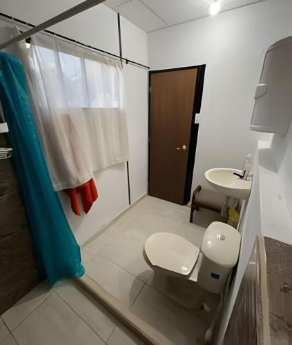 Caba�a Campestre De Con Piscina, Cocina, Y Wifi.