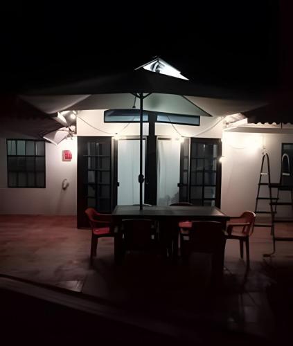 Caba�a Campestre De Con Piscina, Cocina, Y Wifi.