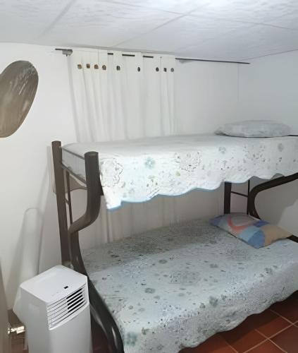Caba�a Campestre De Con Piscina, Cocina, Y Wifi.