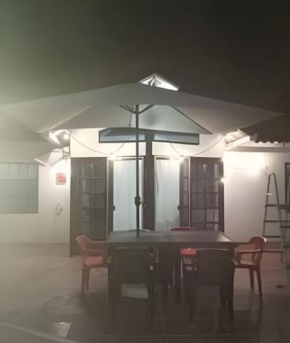 Caba�a Campestre De Con Piscina, Cocina, Y Wifi.