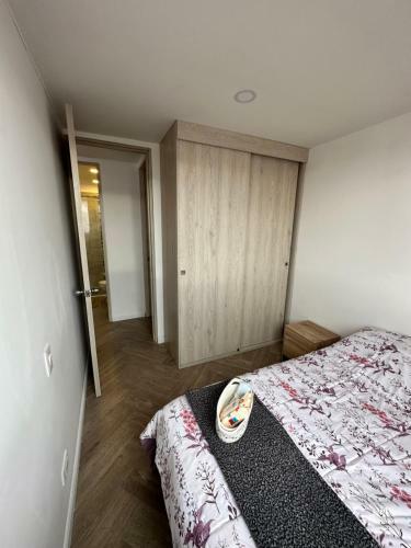 Apartamento Habitaci�n En Ch�a Con Ba�o Privado