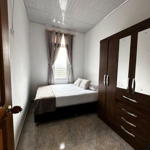Apartamento Familiar Buga - Bas�lica Se�or De Los Milagros N1