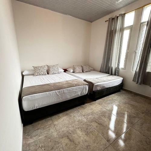 Apartamento Familiar Buga - Bas�lica Se�or De Los Milagros N1