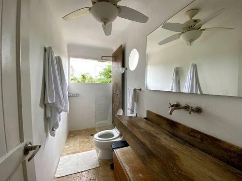 Villa En Bar� Con Playa Privada 6br