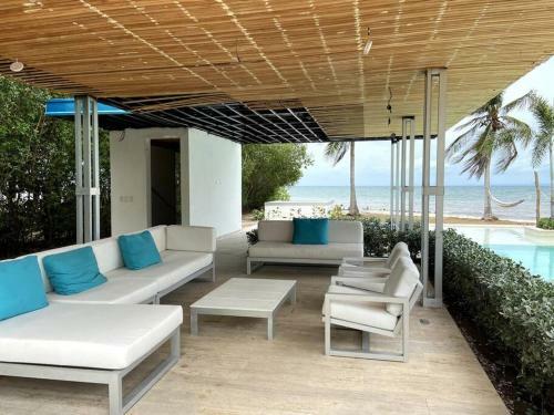 Villa En Bar� Con Playa Privada 6br
