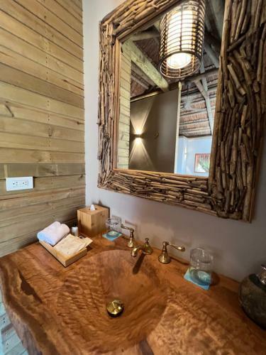 Hotel Acasi Rustic Beach