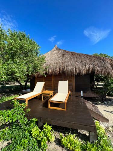 Hotel Acasi Rustic Beach