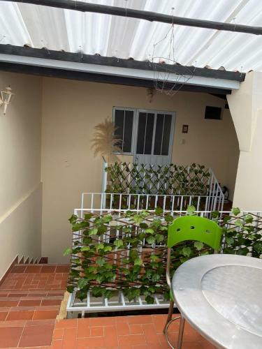 Flor De Le�n Caf� - Hostal