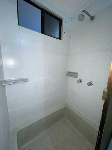 Beautiful 1 Bedroom Apartment