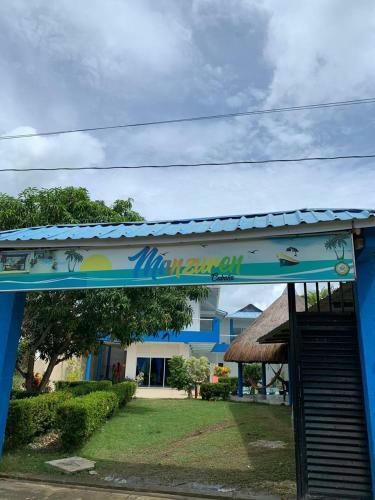 Hotel Caba�a Manzuren