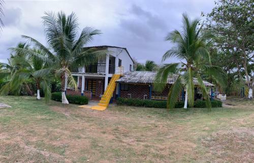 Bed & Breakfast Caba�a Villa Del Coco