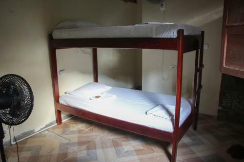 Hostal Posada Las Palmera Huina