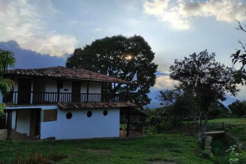 Casa Ceiba De Mirabel-barichara